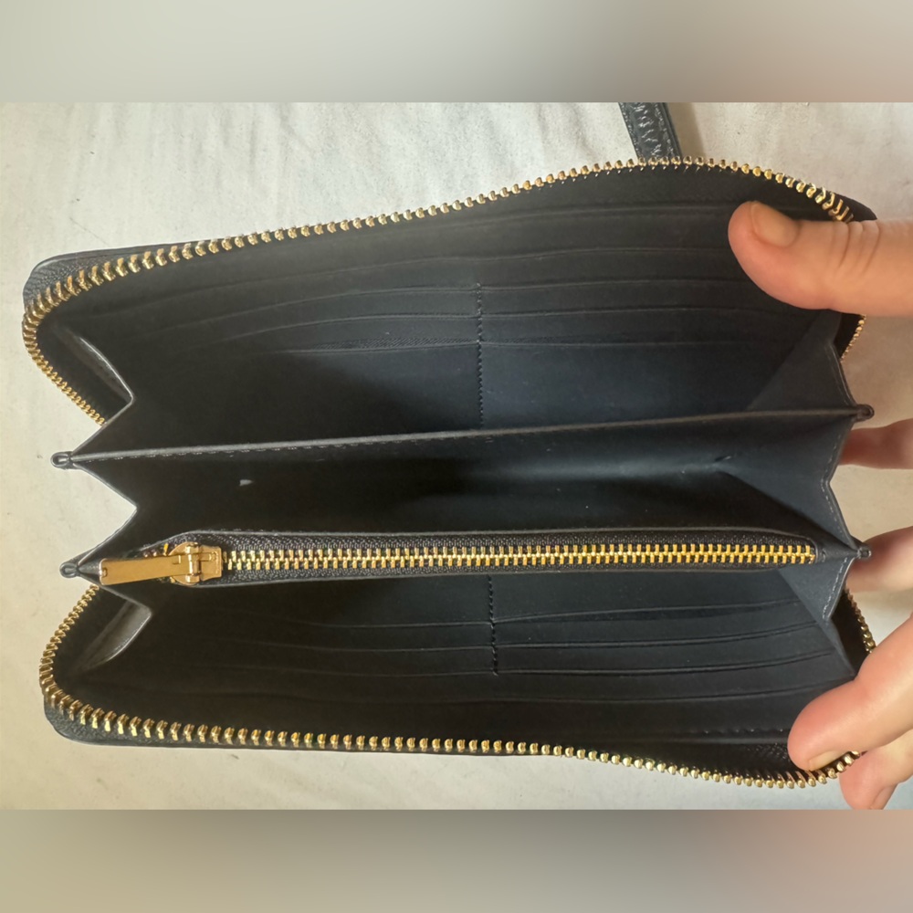 COACH Long Zip Around Wallet/Wristlet in Midnight/Gold - Picture 4 of 4